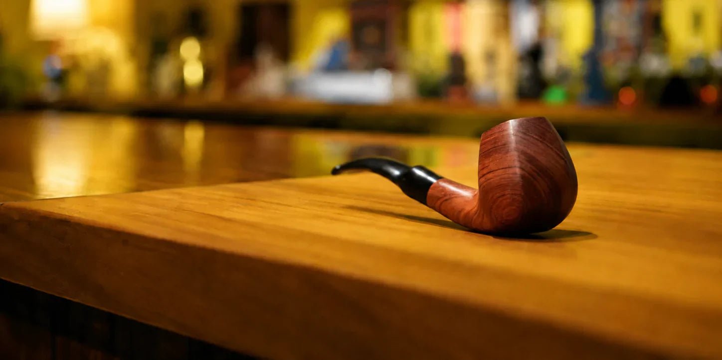 Glass Pipes vs Wooden Pipes: Which Smoking Pipe Is Best? - Plumes