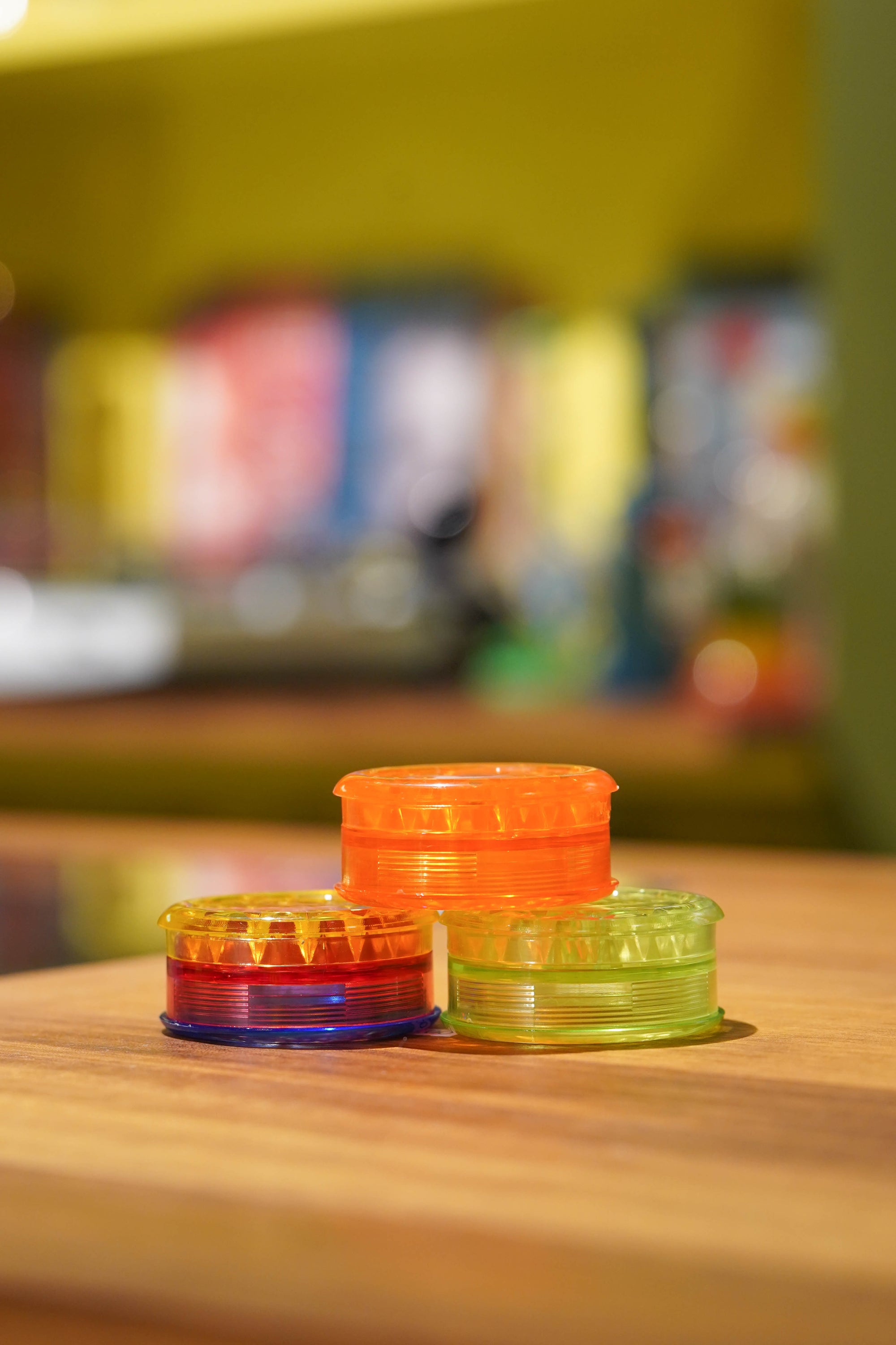 Plastic Grinders - Plumes