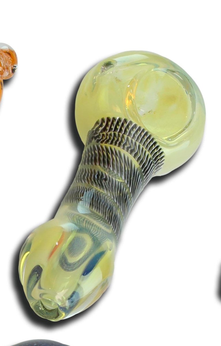 Black Leaf Glass Spoon Pipe 90 - 105mm - Plumes